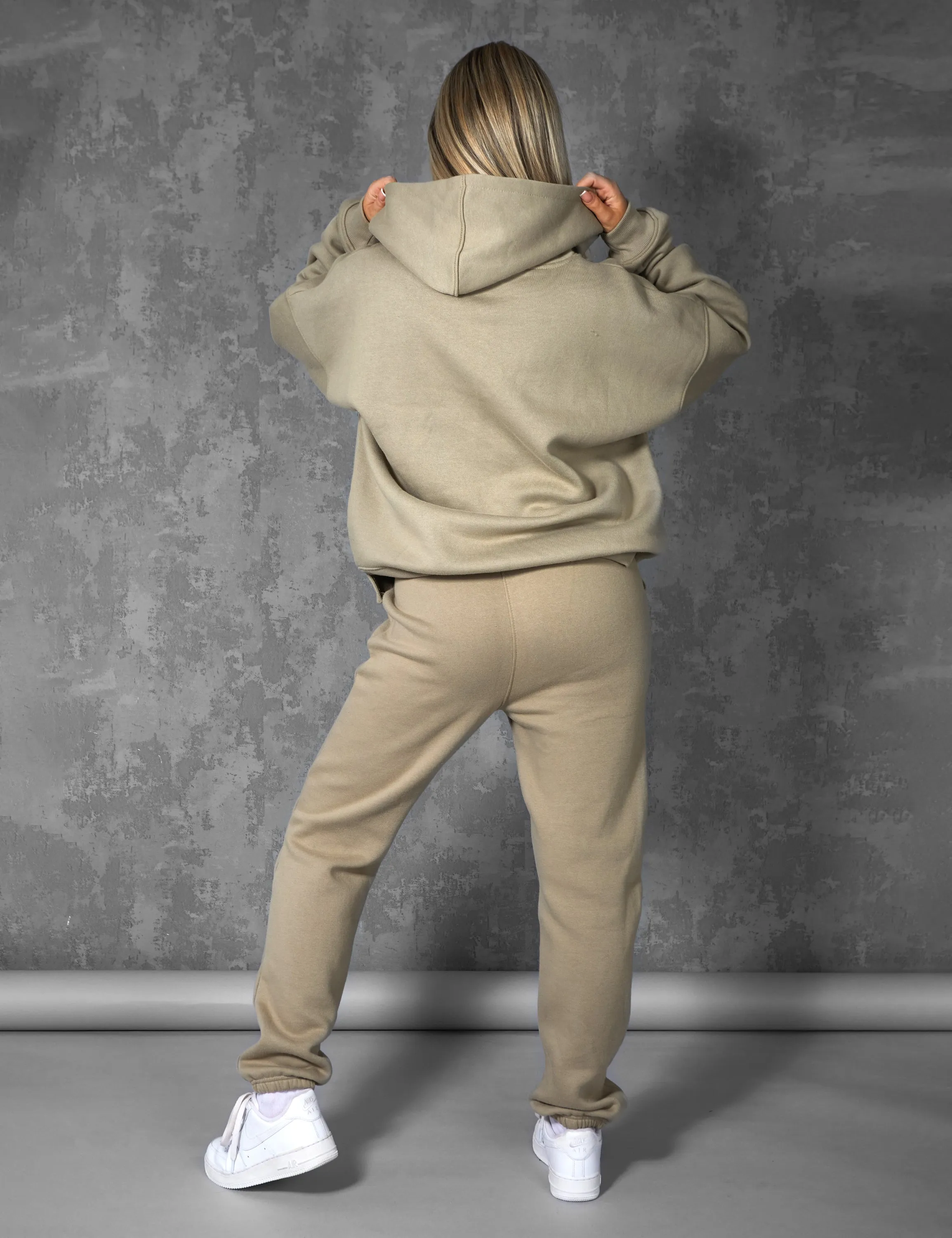 Curve Off-Set Text Hoodie Khaki